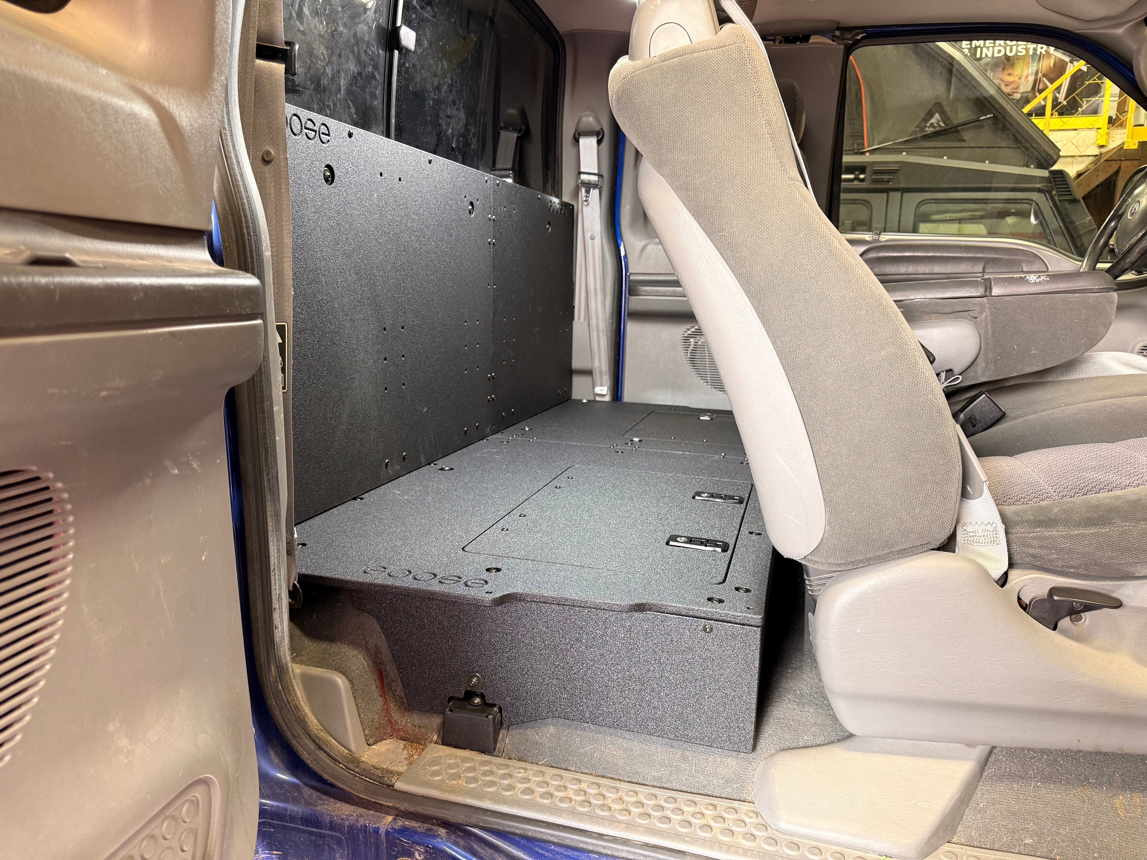 Ford - F250-350 - 1999-2007 - 1st Gen - Super Cab - Explore Series - Second Row Seat Delete - 100%