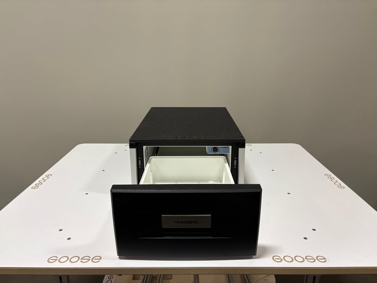 Goose Gear Dometic Fridge Drawer Module - Explore Series - Rectangular Top Plate - 19 - 1/4"W x 10"H x 34"D