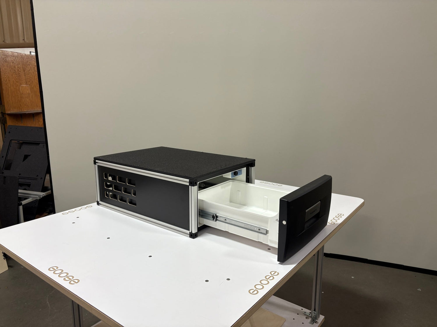 Goose Gear Dometic Fridge Drawer Module - Explore Series - Rectangular Top Plate - 19 - 1/4"W x 10"H x 34"D