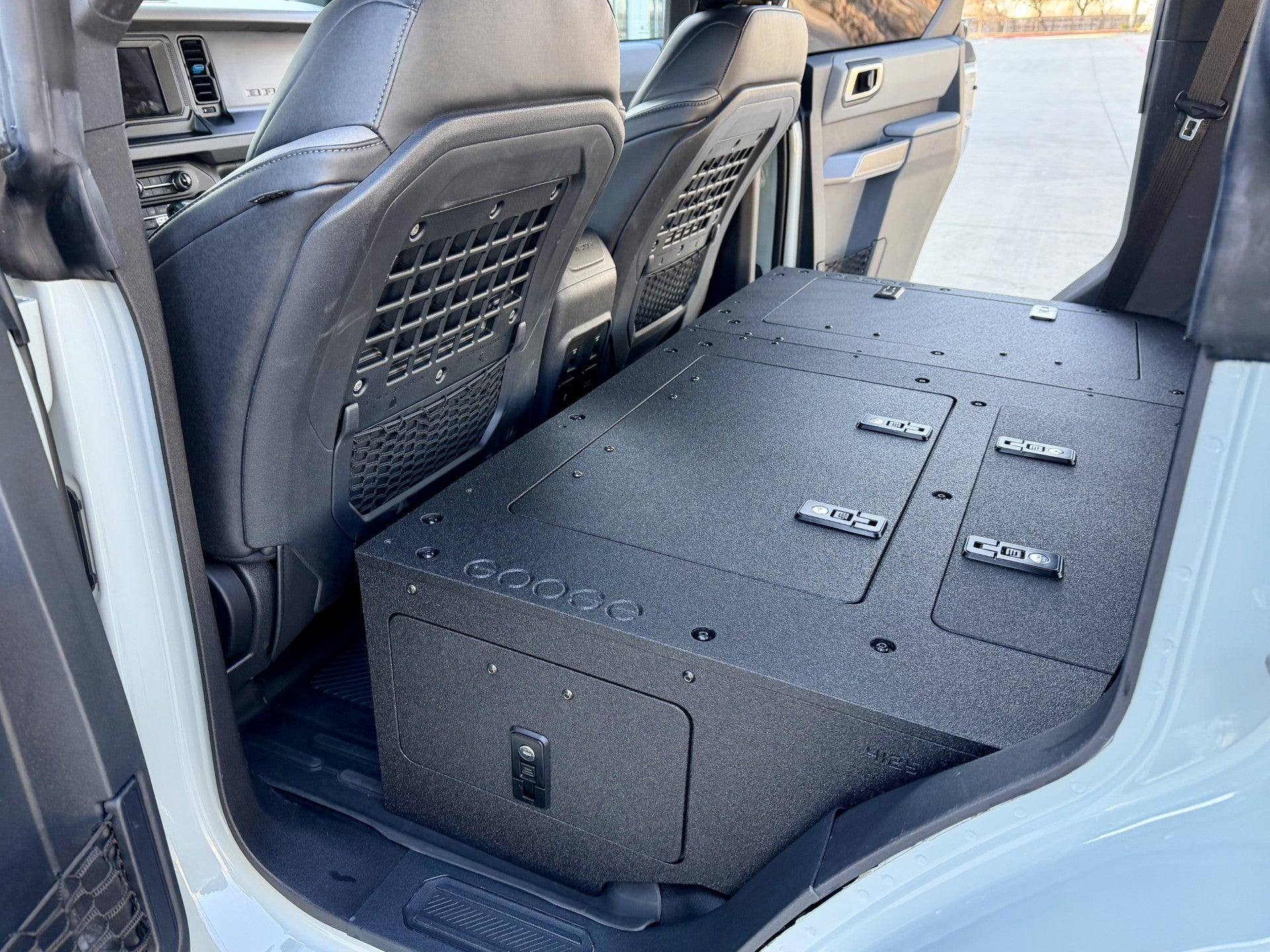 Goose Gear Ford Bronco 2021 - Present 6th Gen. 4 Door - Stealth Sleep Package