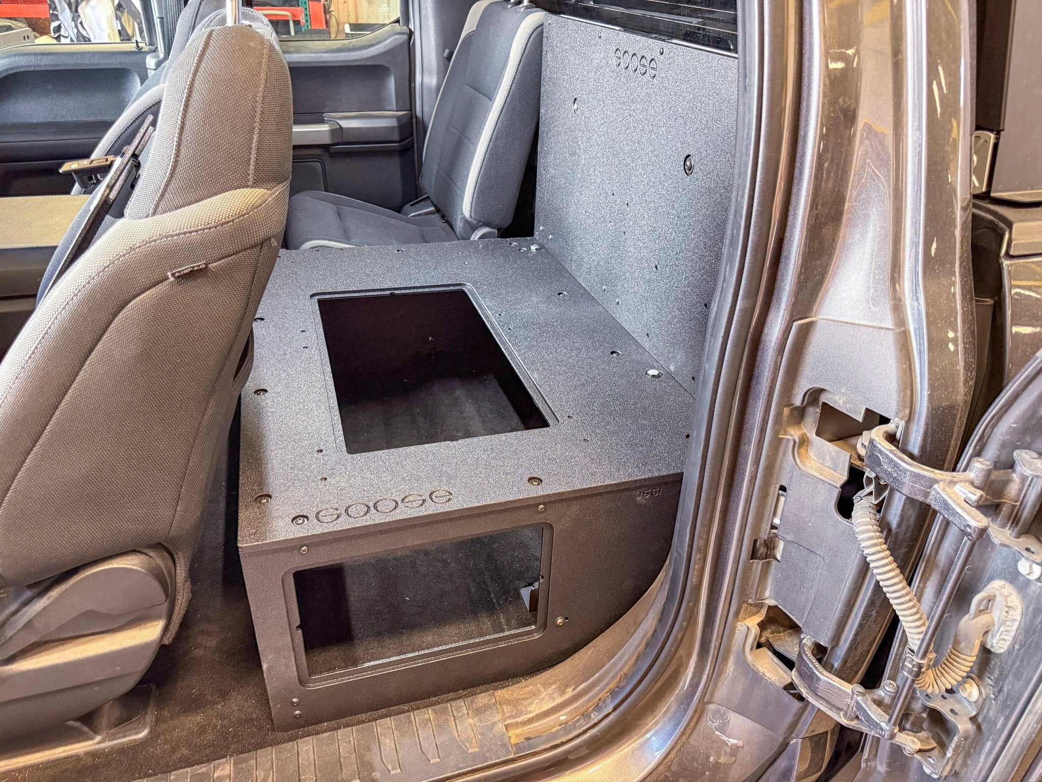 Goose Gear Ford - F - 150 - 2015 - Present - 13th & 14th Gen - Explore Series - SuperCab - Second Row - HIGH Seat Delete Plate System - Without Subwoofer