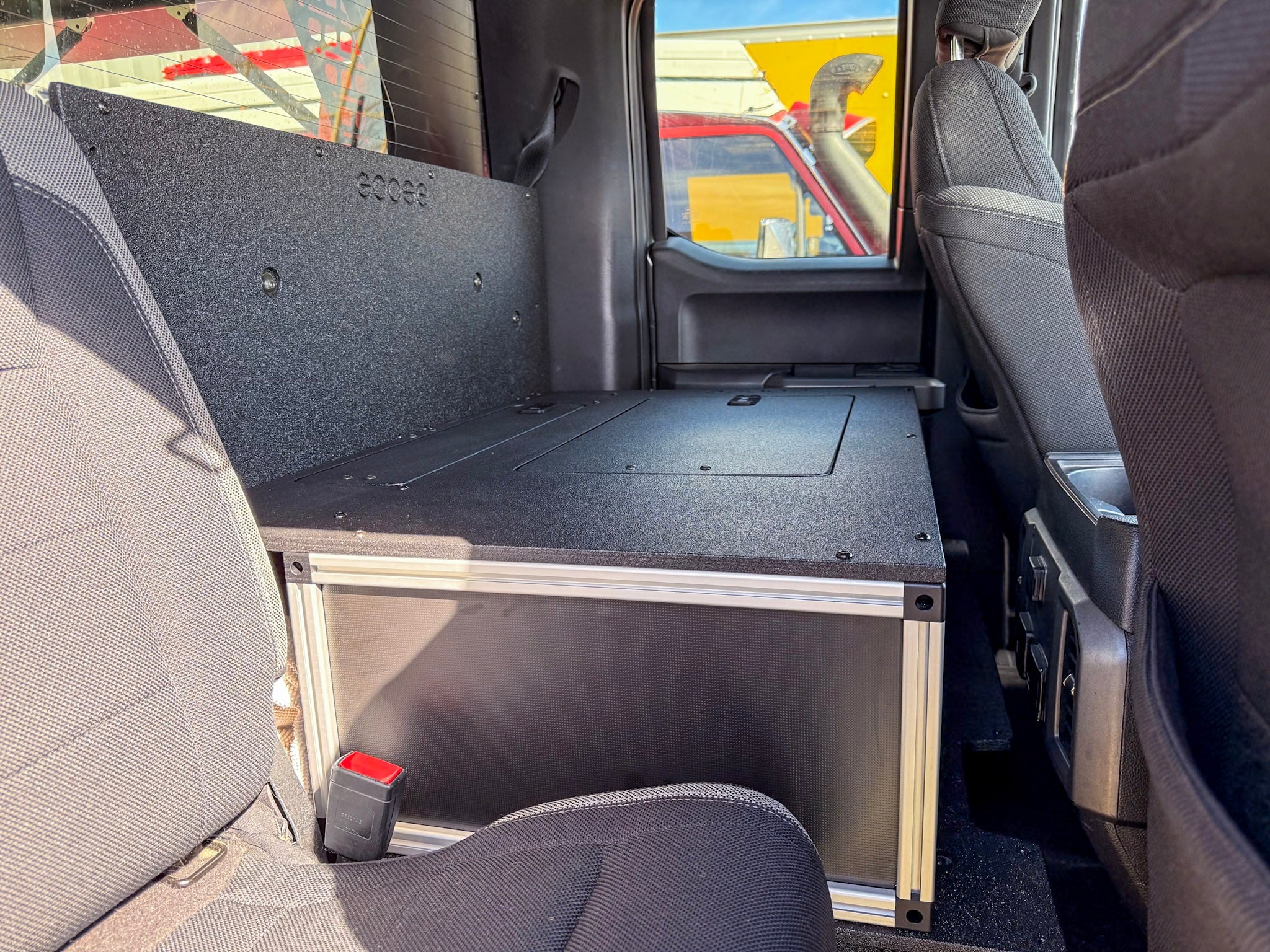 Goose Gear Ford - F150 - 2015 - Present - 13th - 14th Gen - Super Cab - without the center mounted B&O Subwoofer - Explore Series - Single Drawer Module - With Fitted Top Plate