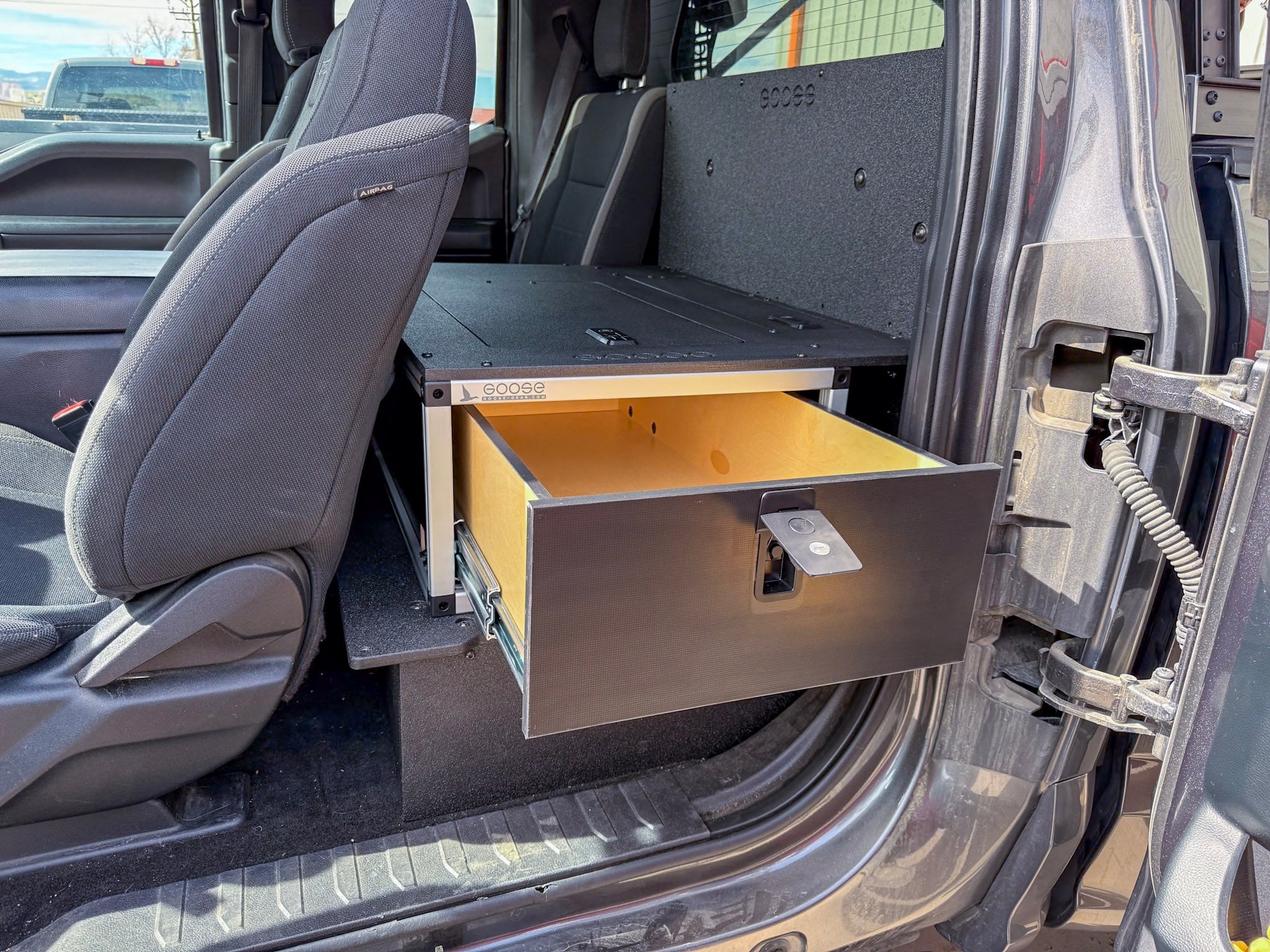 Goose Gear Ford - F150 - 2015 - Present - 13th - 14th Gen - Super Cab - without the center mounted B&O Subwoofer - Explore Series - Single Drawer Module - With Fitted Top Plate