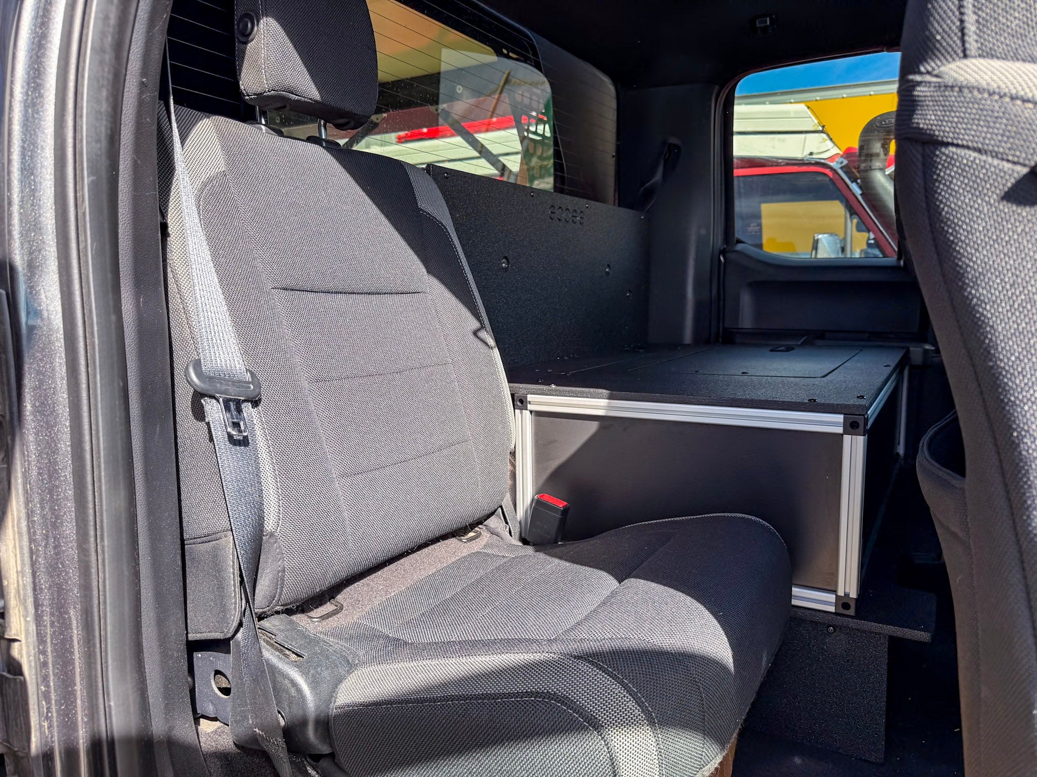 Goose Gear Ford - F150 - 2015 - Present - 13th - 14th Gen - Super Cab - without the center mounted B&O Subwoofer - Explore Series - Single Drawer Module - With Fitted Top Plate