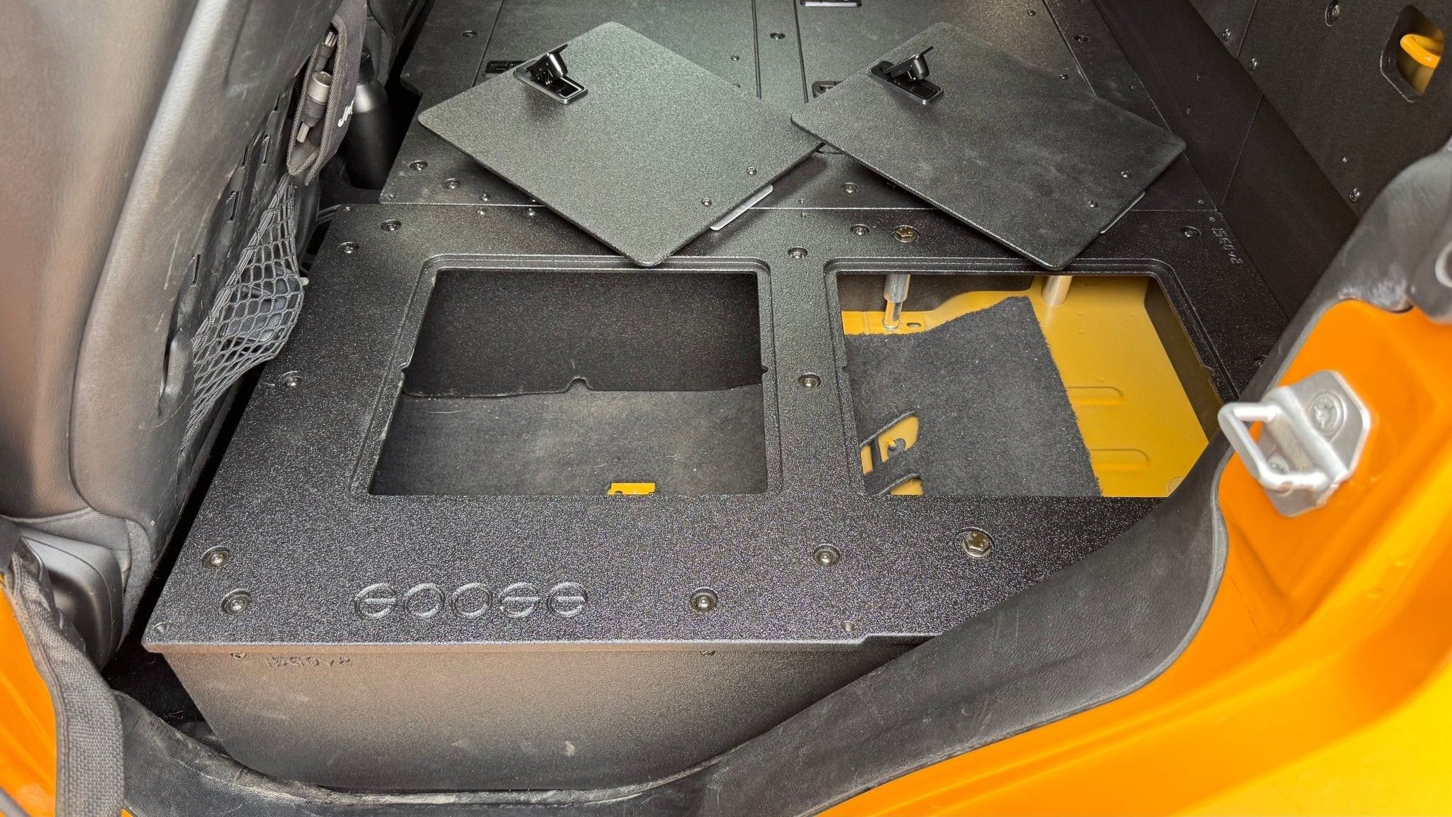 Goose Gear Jeep Gladiator 2019 - Present JT 4 Door - Second Row Seat Delete Plate System - High Platform