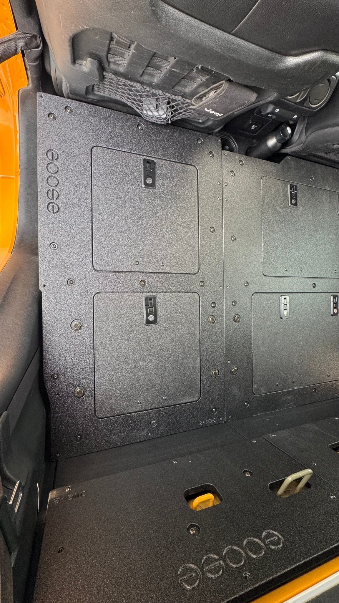 Goose Gear Jeep Gladiator 2019 - Present JT 4 Door - Second Row Seat Delete Plate System - High Platform