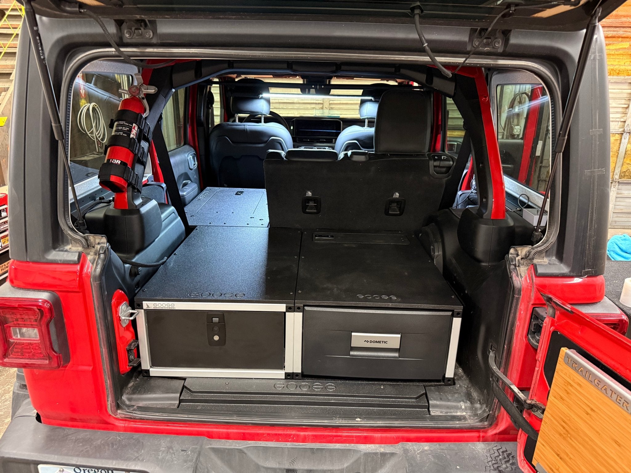 Goose Gear Jeep - Wrangler - 2024 - Present - JLU - 4 Door - Explore Series - Seat Delete Plate System - Second Row - Module Based - 10" Module