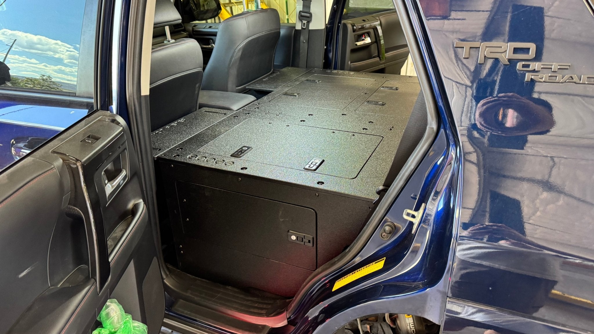 Goose Gear Toyota - 4Runner - 2010 - Present - 5th Gen - Standard - Explore Series - Seat Delete Plate System - Second Row - V2 - 10" Module Based