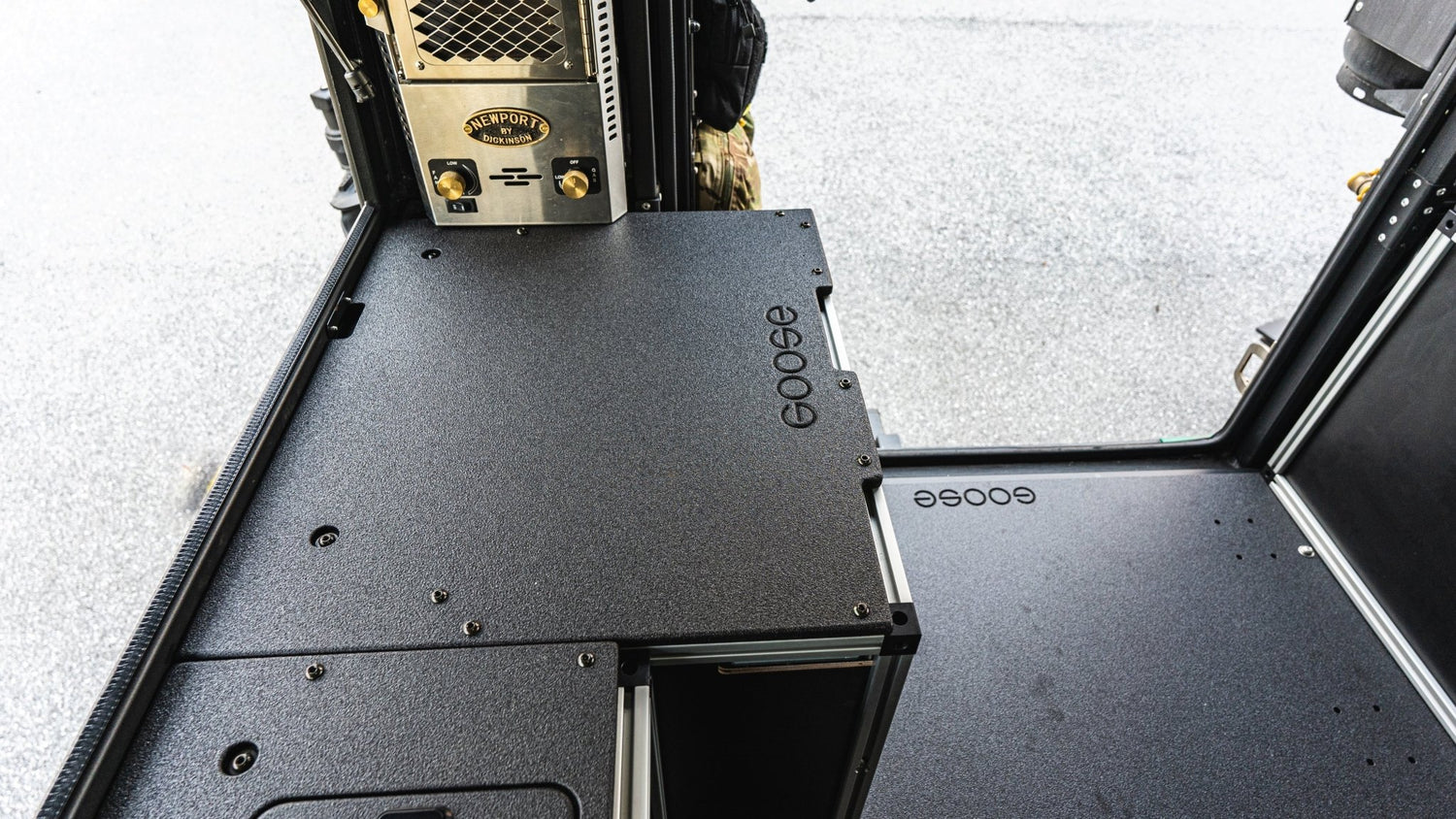 Goose Gear Alu-Cab Canopy Camper V2 - Chevy Colorado/GMC Canyon 2015-Present 2nd Gen. - Rear Double Drawer Module - 6&