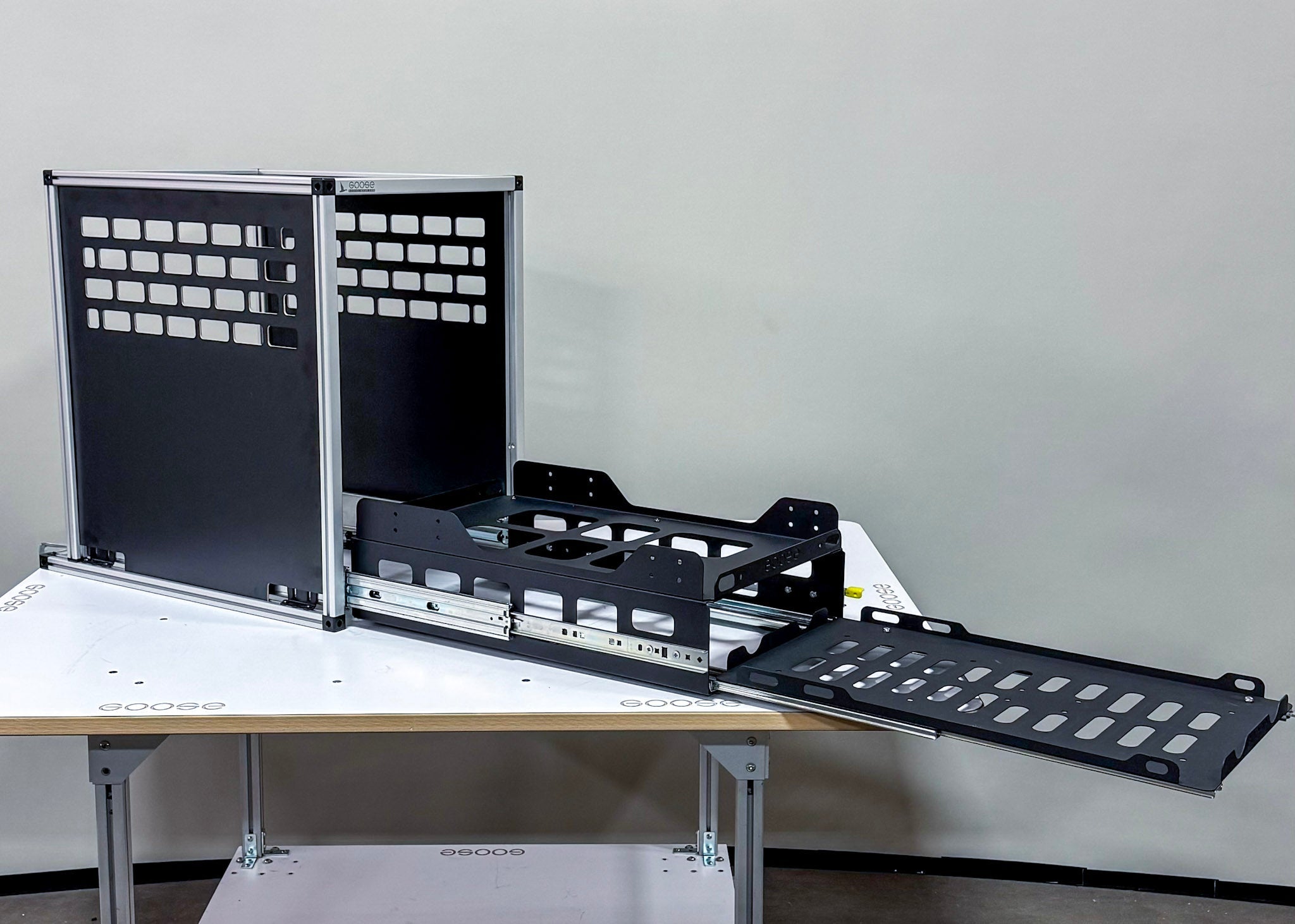 Goose Gear CampKitchen 2.3 - 25" Deep Module