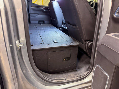 Goose Gear CHEVROLET - SILVERADO - 2019 - PRESENT - 4TH GEN - DOUBLE CAB - EXPLORE SERIES - SECOND ROW DELETE PLATE SYSTEM - 100%