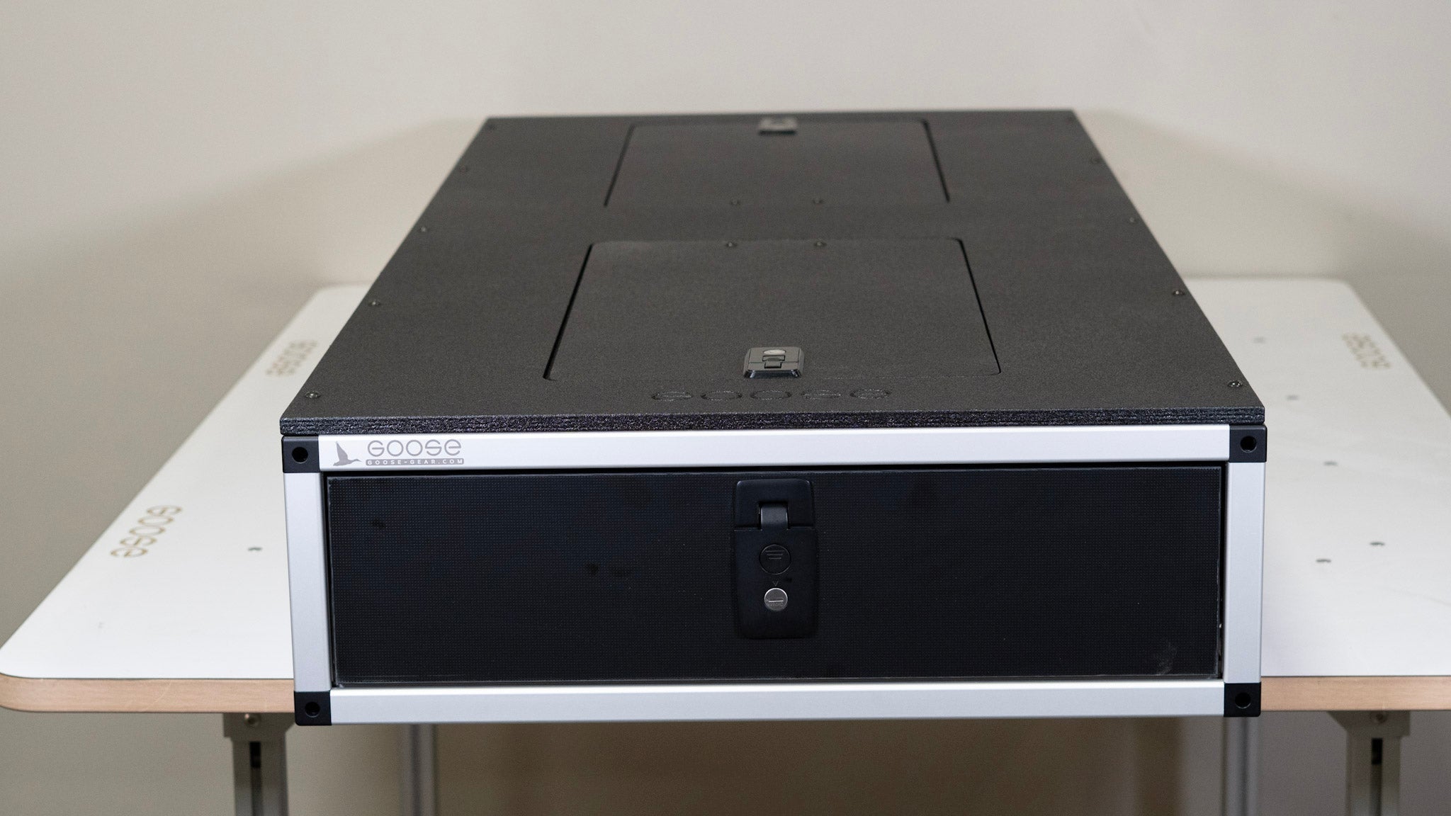 Goose Gear Ford Excursion 2000 - 2006 1st Gen. - Single Drawer Module - 25 3/4" Wide x 8" High x 59" Depth