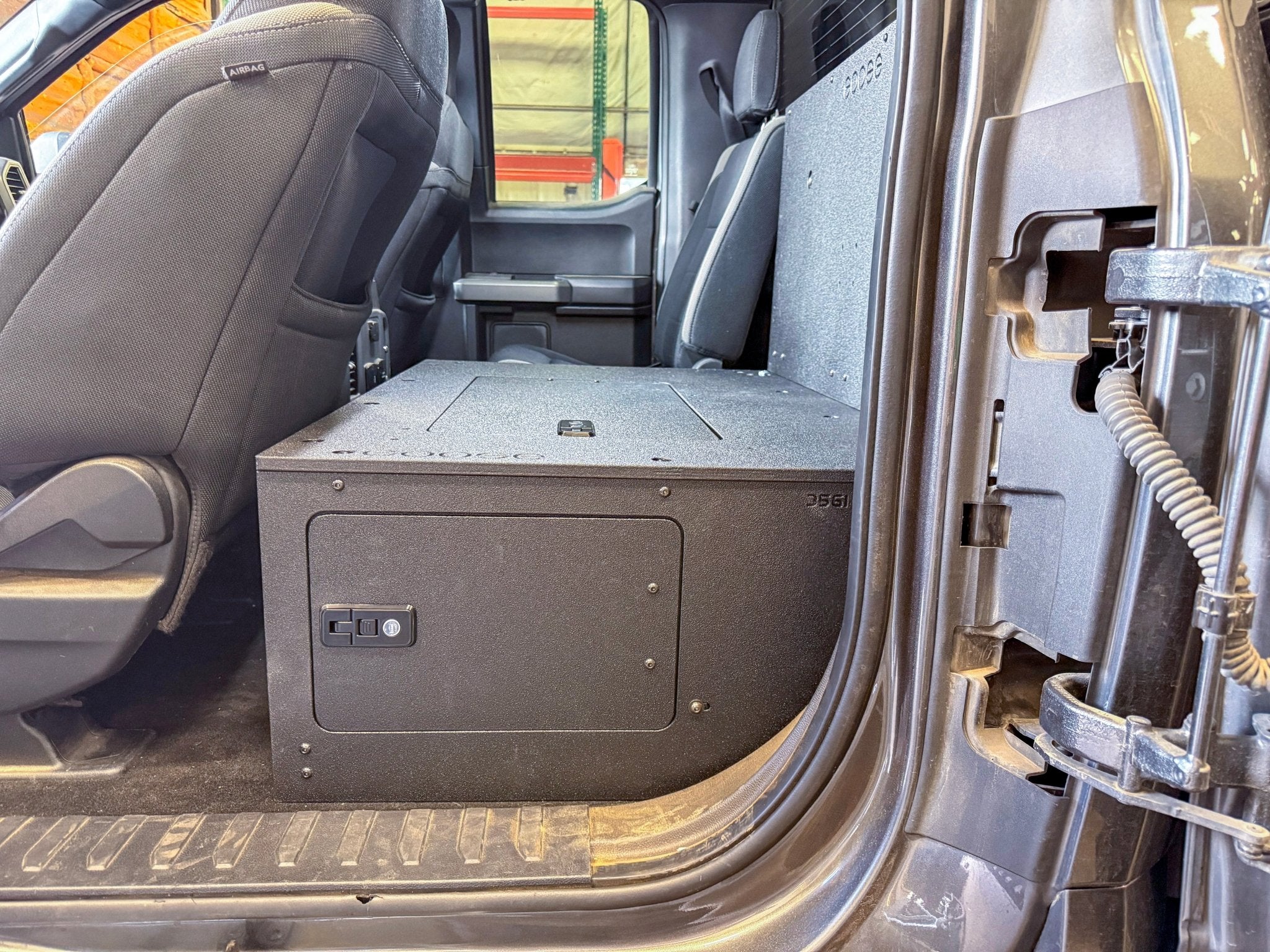 Goose Gear Ford - F - 150 - 2015 - Present - 13th &amp; 14th Gen - Explore Series - SuperCab - Second Row - HIGH Seat Delete Plate System - Without Subwoofer