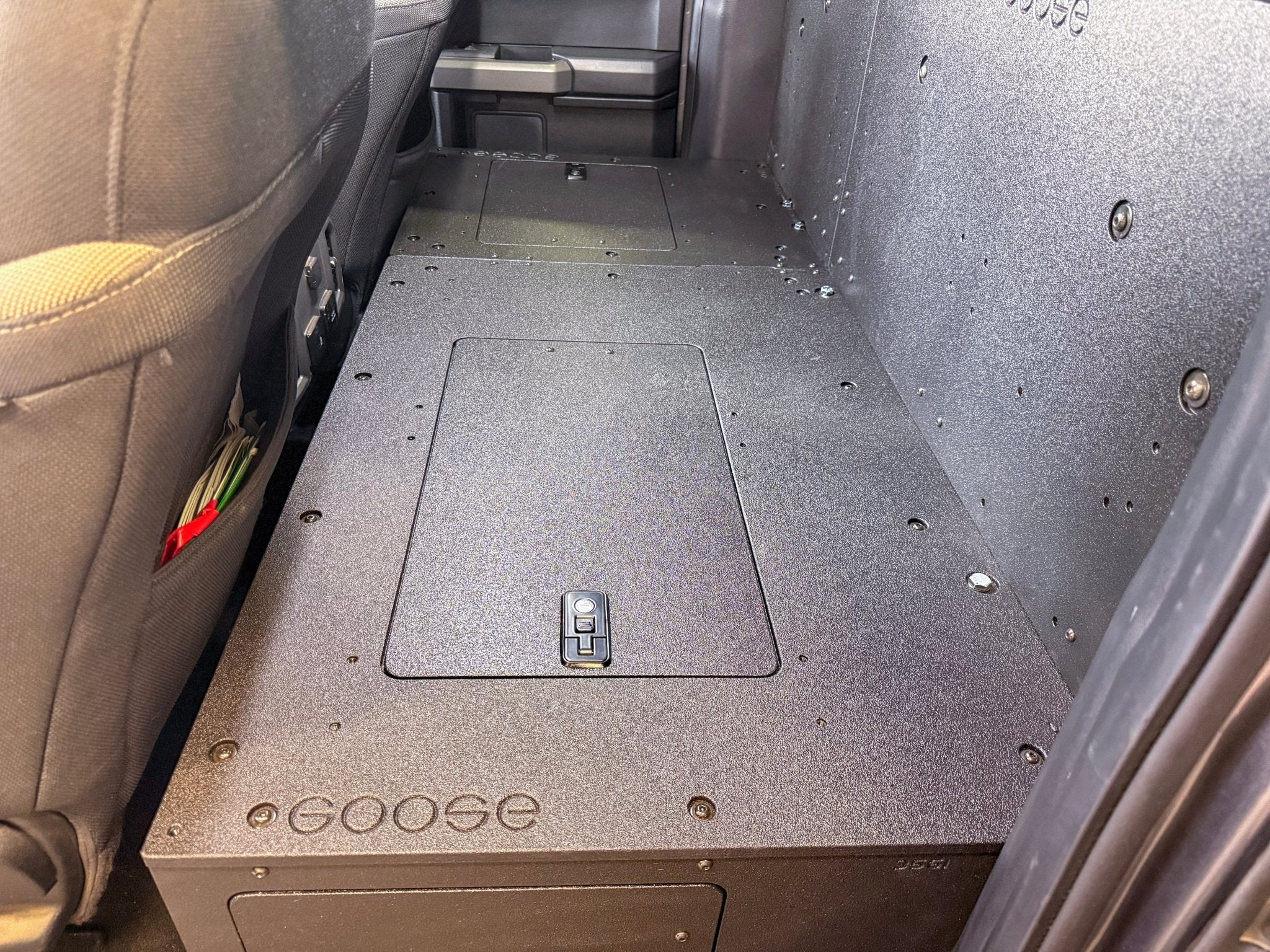 Goose Gear Ford - F - 150 - 2015 - Present - 13th &amp; 14th Gen - Explore Series - SuperCab - Second Row - HIGH Seat Delete Plate System - Without Subwoofer
