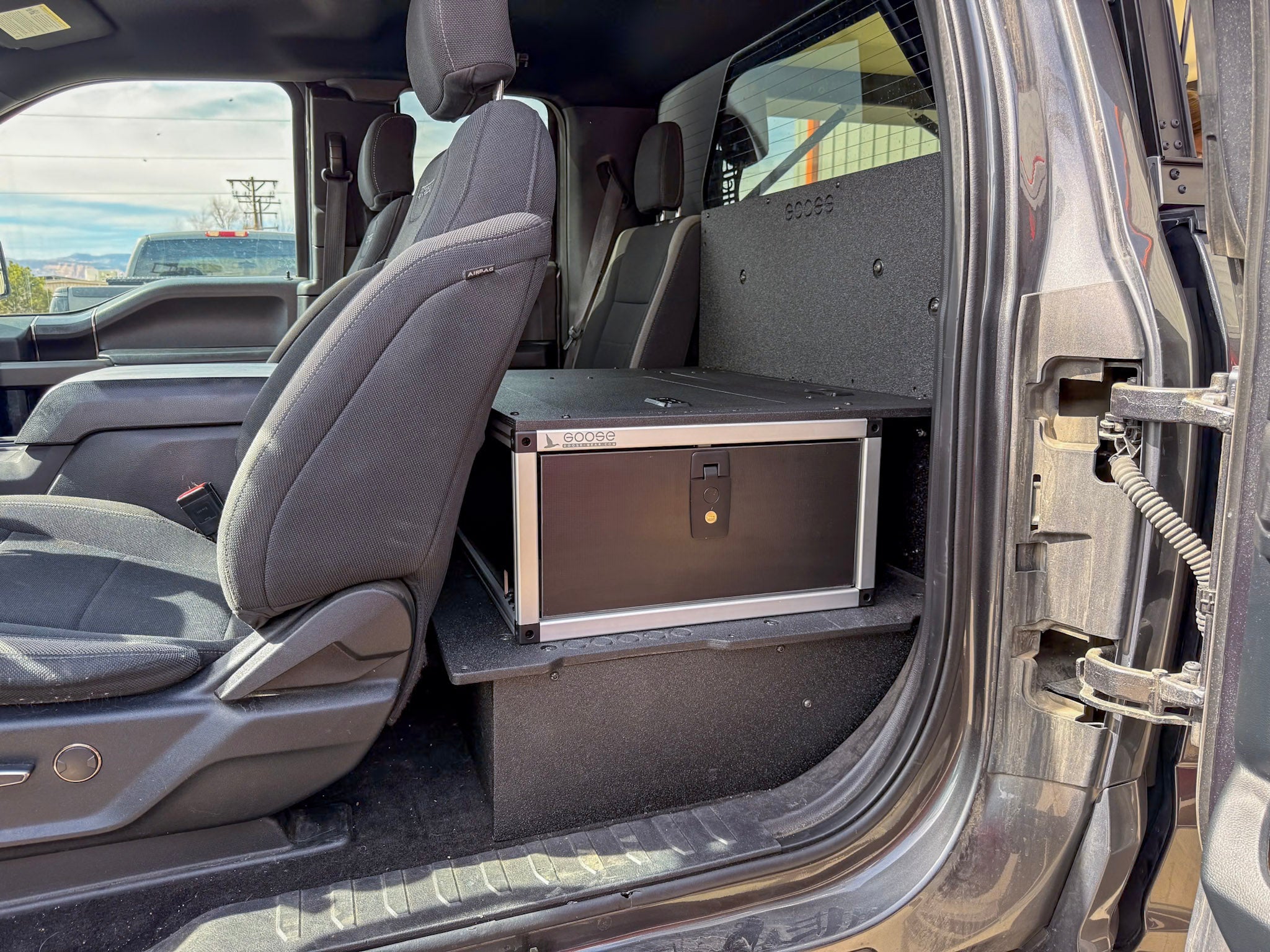 Goose Gear Ford - F150 - 2015 - Present - 13th - 14th Gen - Super Cab - without the center mounted B&amp;O Subwoofer - Explore Series - Single Drawer Module - With Fitted Top Plate