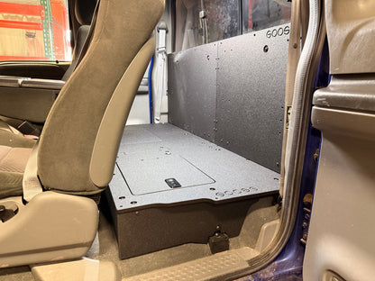 Goose Gear Ford - F250 - 350 - 1999 - 2007 - 1st Gen - Super Cab - Explore Series - Second Row Seat Delete - 100%