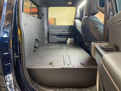 Goose Gear Ford Super Duty F250 - F550 2017 - Present 4th &amp; 5th Gen. Crew Cab - Second Row Seat Delete Plate System