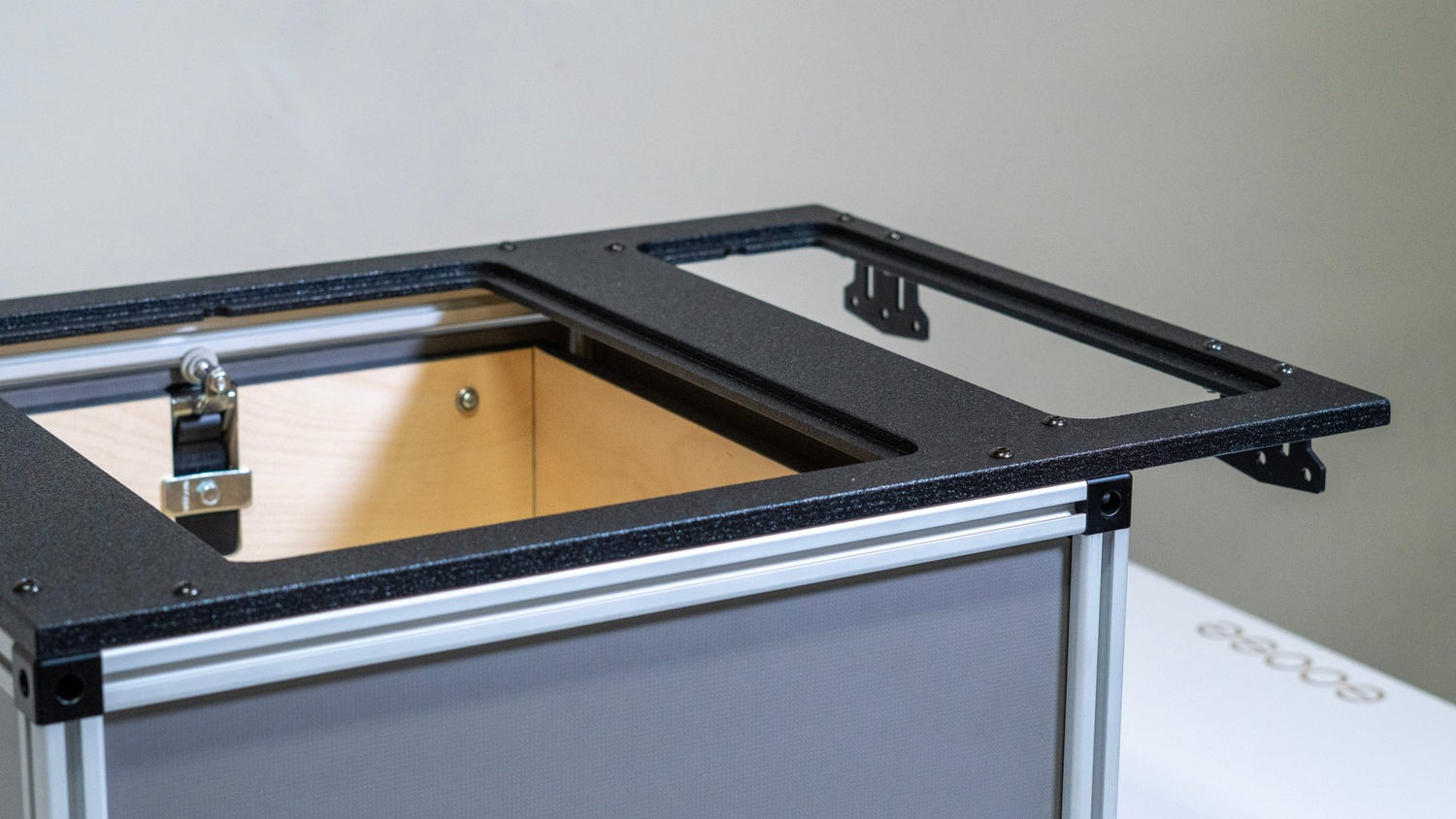 Goose Gear Goose Gear Camper System - Midsize Truck 5 Ft. Bed - Driver Side (LH) Front Utility Module