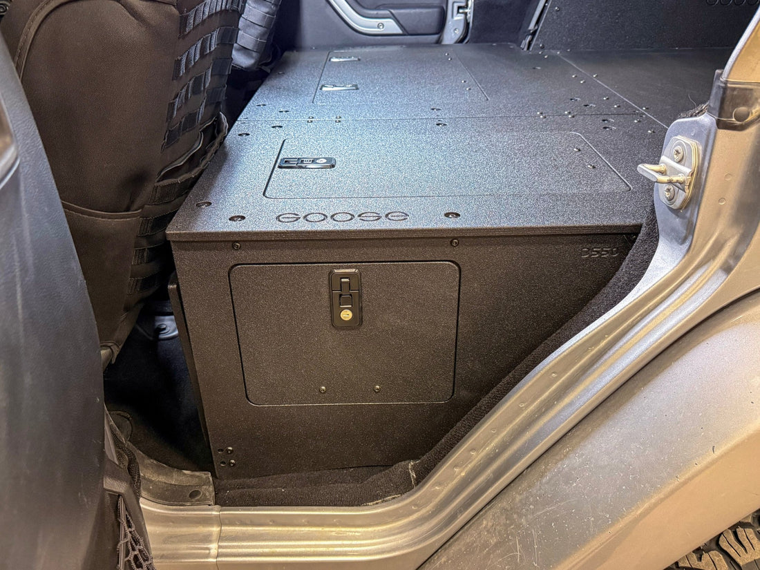 Goose Gear Jeep - Wrangler - 2007 - 2018 - JKU - 4 Door - Explore Series - Seat Delete Plate System - Second Row - Module Based - 8" Module
