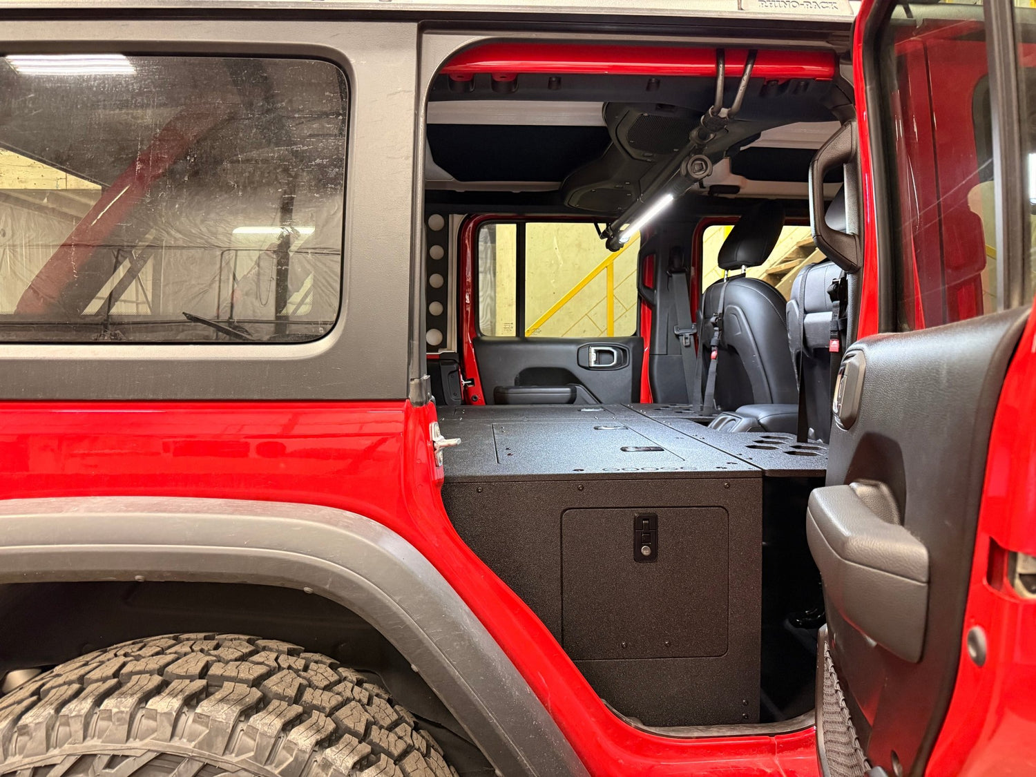 Goose Gear Jeep - Wrangler - 2024 - Present - JLU - 4 Door - Explore Series - Seat Delete Plate System - Second Row - Module Based - 10" Module