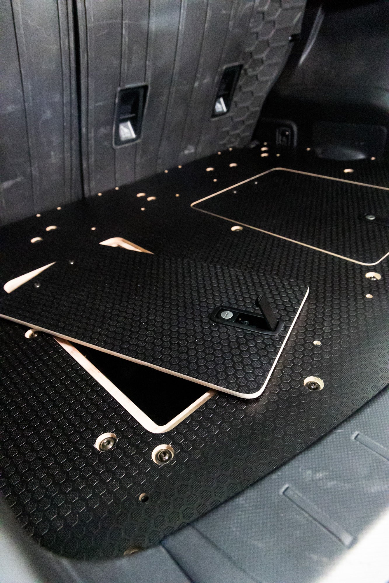 Goose Gear Subaru Crosstrek 2018 - 2023 2nd Gen. - Rear Plate System