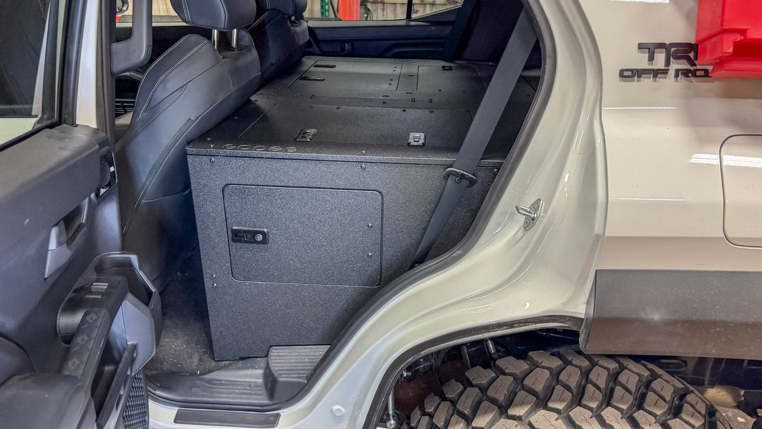 Goose Gear Toyota - 4 Runner - 2025 - Present - 6th Gen - Non Hybrid - Explore Series - Standard - Stealth Sleep Package