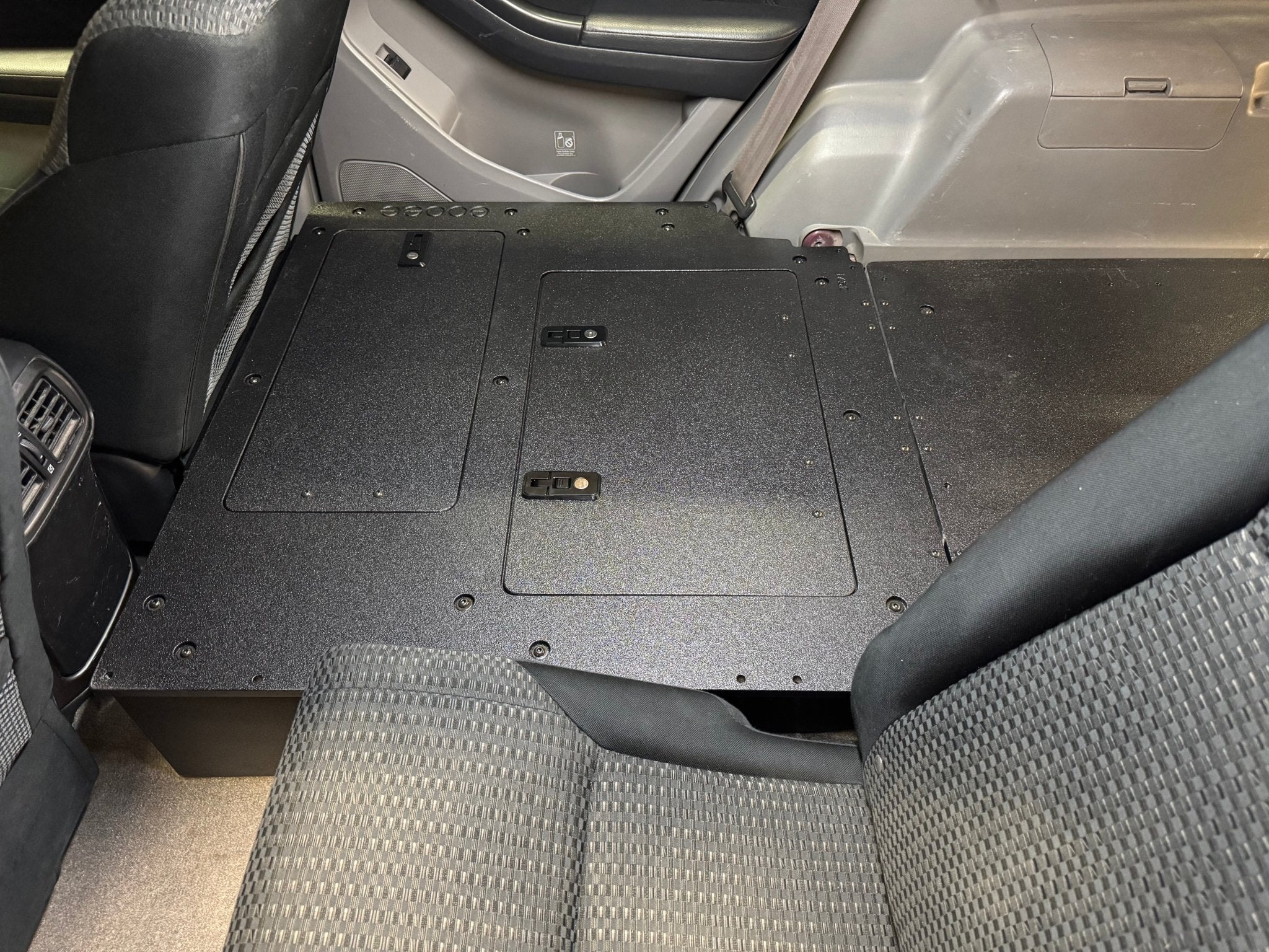 Goose Gear Toyota - 4Runner - 2003-2009 - 4th Gen - Non 3rd Row - Explore Series - Seat Delete Plate System - Second Row - Plate Based
