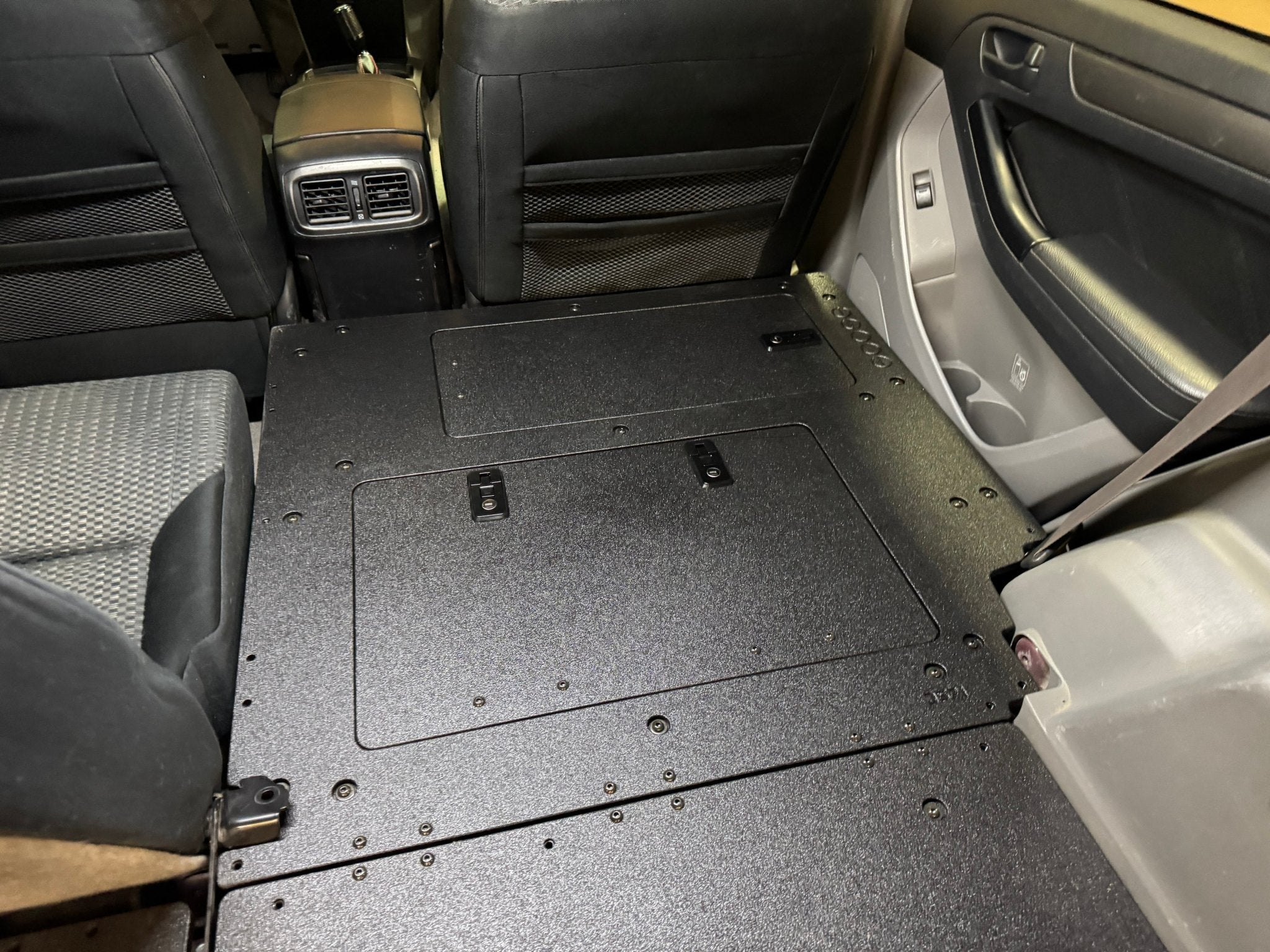 Goose Gear Toyota - 4Runner - 2003-2009 - 4th Gen - Non 3rd Row - Explore Series - Seat Delete Plate System - Second Row - Plate Based