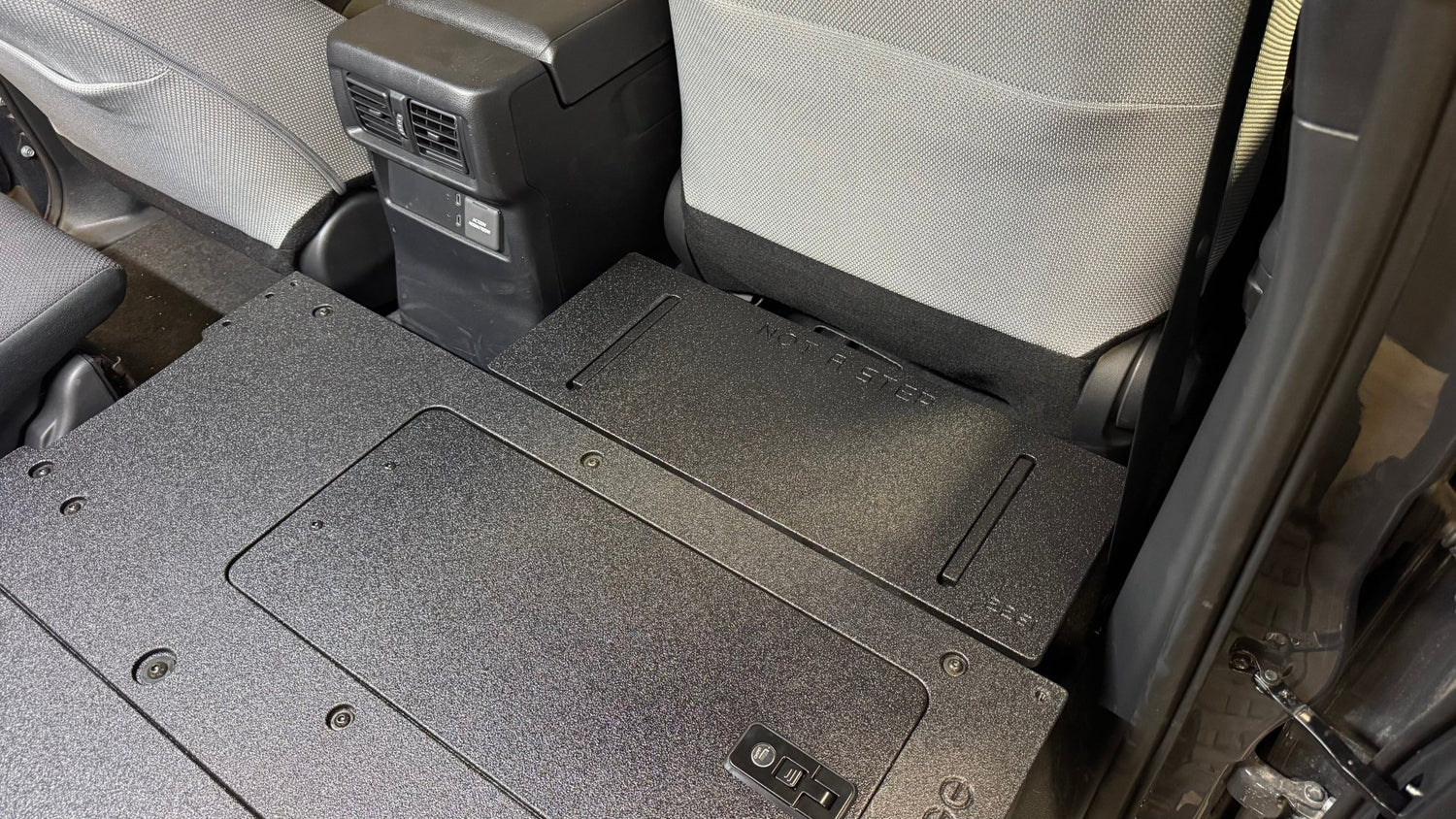 Goose Gear Toyota - 4Runner - 2025 - Present - 6th Gen - Explore Series - Seat Delete Plate System - Plate Based - Non - Hybrid - Non - Third Row Vehicles