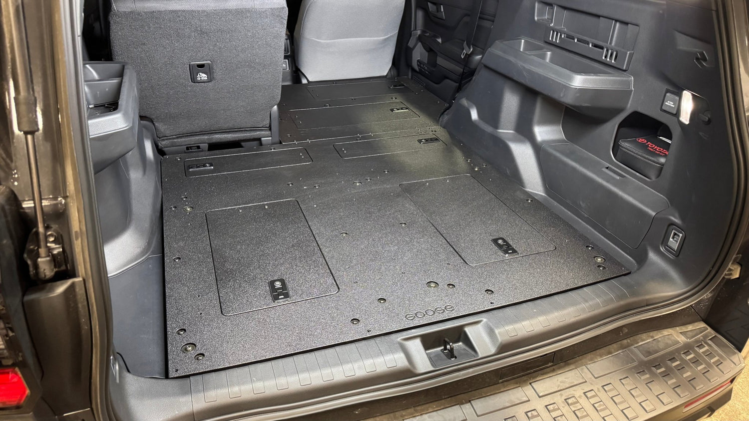 Goose Gear Toyota - 4Runner - 2025 - Present - 6th Gen - Explore Series - Seat Delete Plate System - Plate Based - Non - Hybrid - Non - Third Row Vehicles