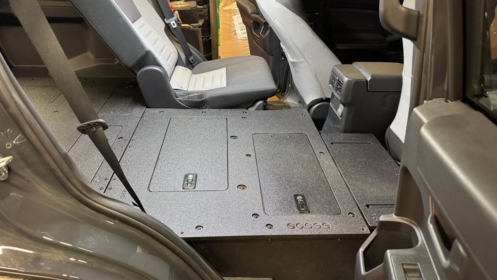 Goose Gear Toyota - 4Runner - 2025 - Present - 6th Gen - Explore Series - Seat Delete Plate System - Plate Based - Non - Hybrid - Non - Third Row Vehicles