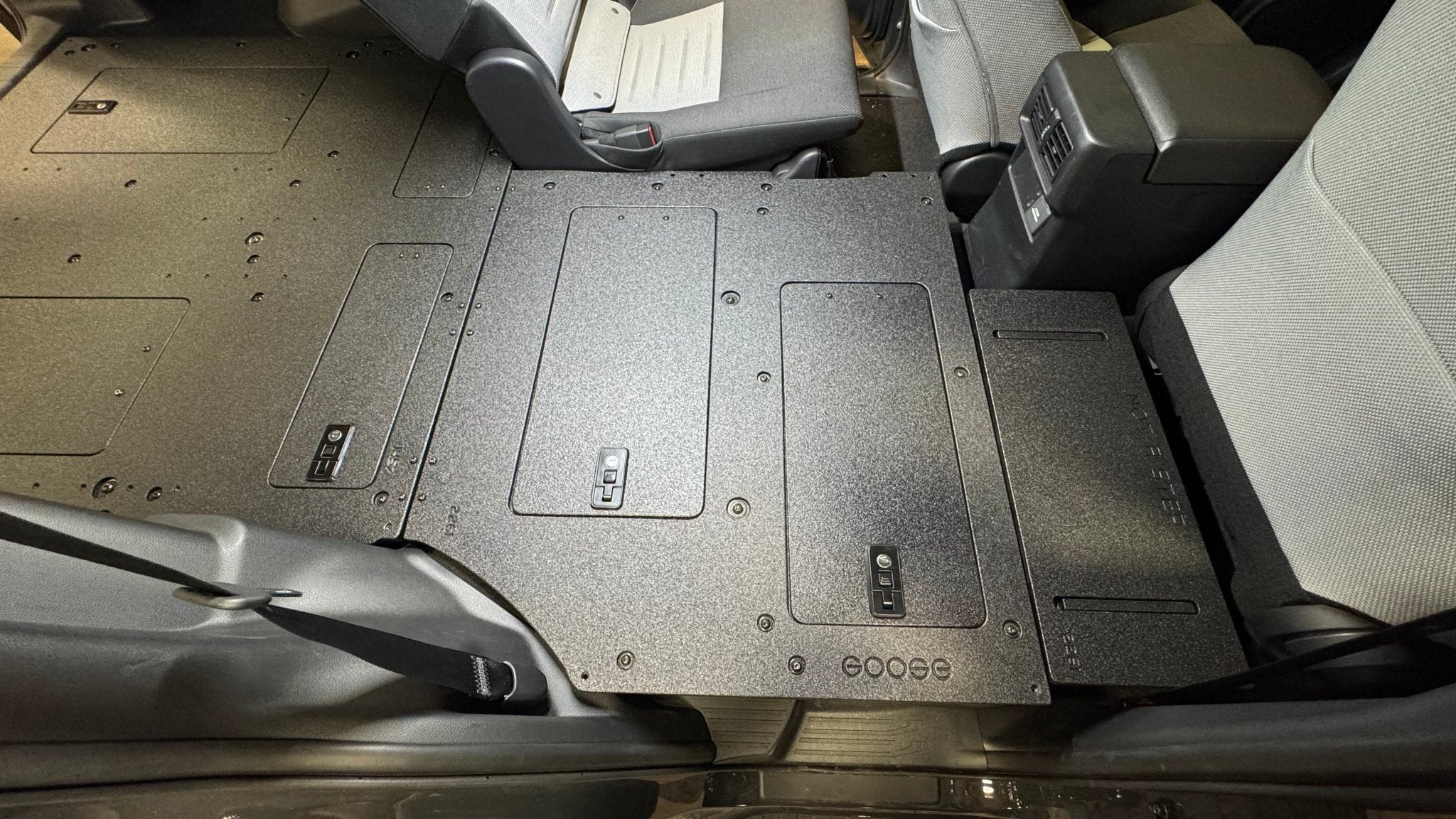 Goose Gear Toyota - 4Runner - 2025 - Present - 6th Gen - Explore Series - Seat Delete Plate System - Plate Based - Non - Hybrid - Non - Third Row Vehicles