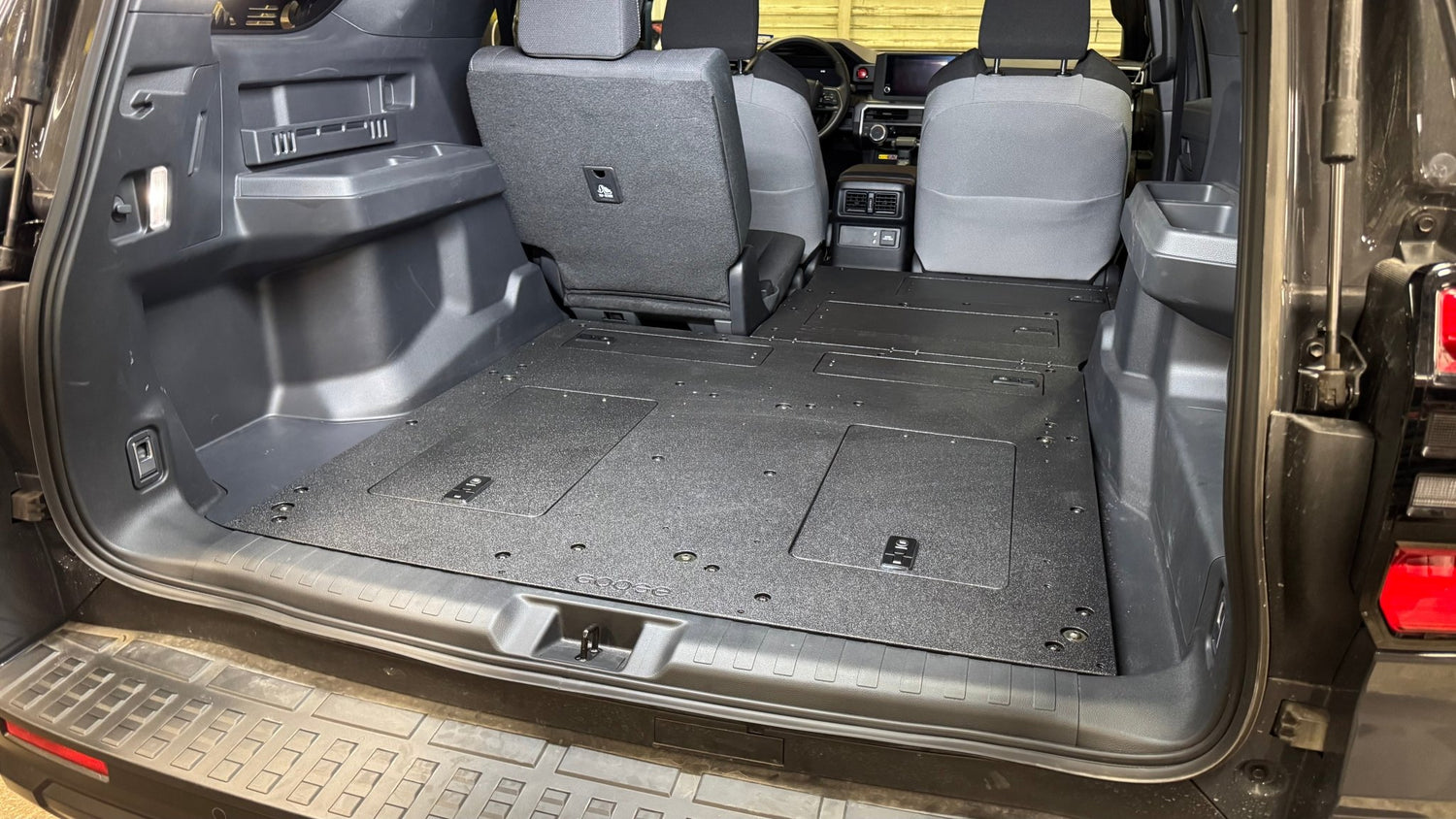 Goose Gear Toyota - 4Runner - 2025 - Present - 6th Gen - Explore Series - Seat Delete Plate System - Plate Based - Non - Hybrid - Non - Third Row Vehicles