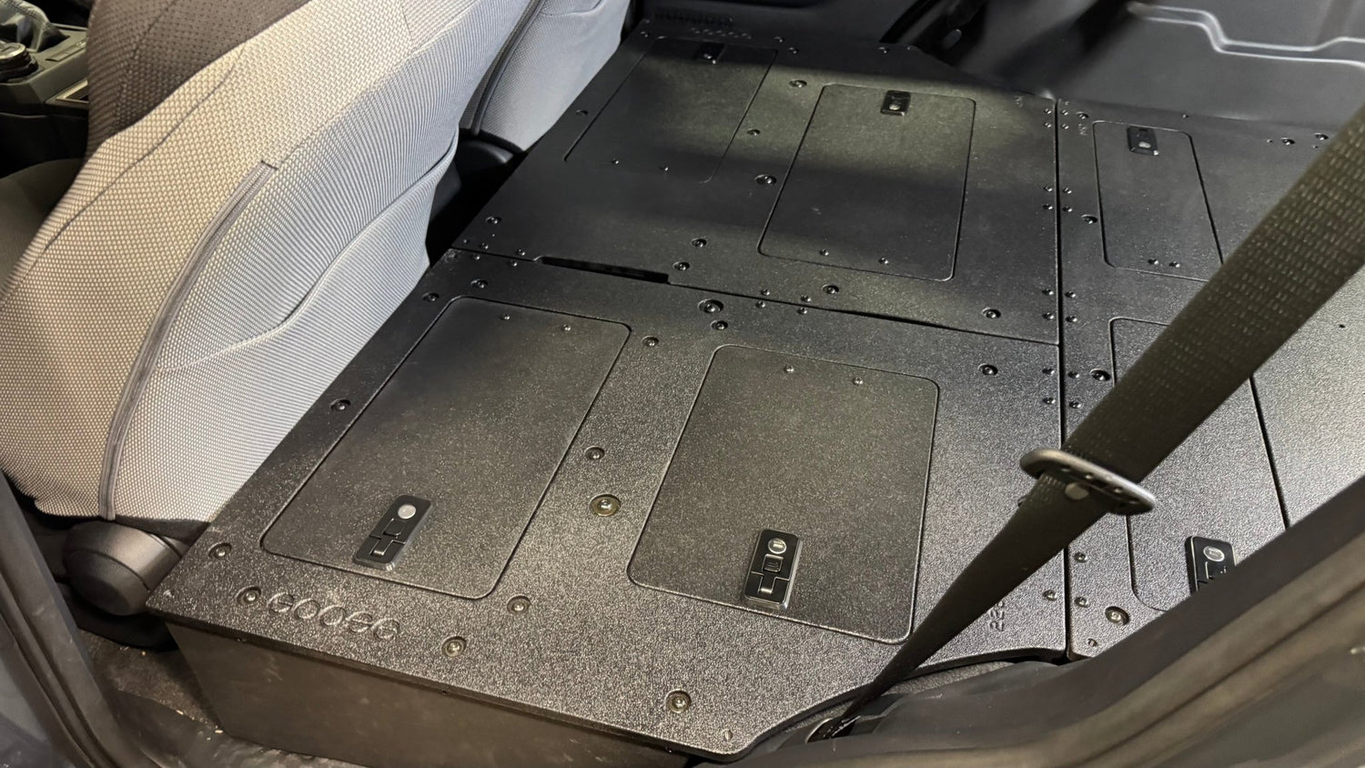 Goose Gear Toyota - 4Runner - 2025 - Present - 6th Gen - Explore Series - Seat Delete Plate System - Plate Based - Non - Hybrid - Non - Third Row Vehicles