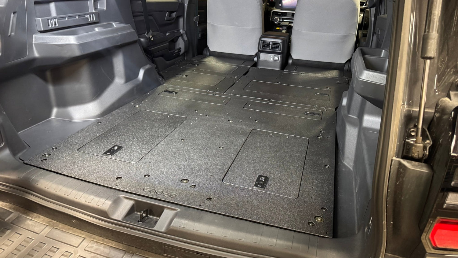Goose Gear Toyota - 4Runner - 2025 - Present - 6th Gen - Explore Series - Seat Delete Plate System - Plate Based - Non - Hybrid - Non - Third Row Vehicles