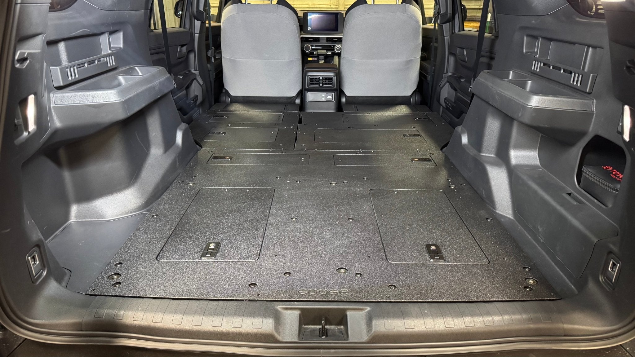 Goose Gear Toyota - 4Runner - 2025 - Present - 6th Gen - Explore Series - Seat Delete Plate System - Plate Based - Non - Hybrid - Non - Third Row Vehicles