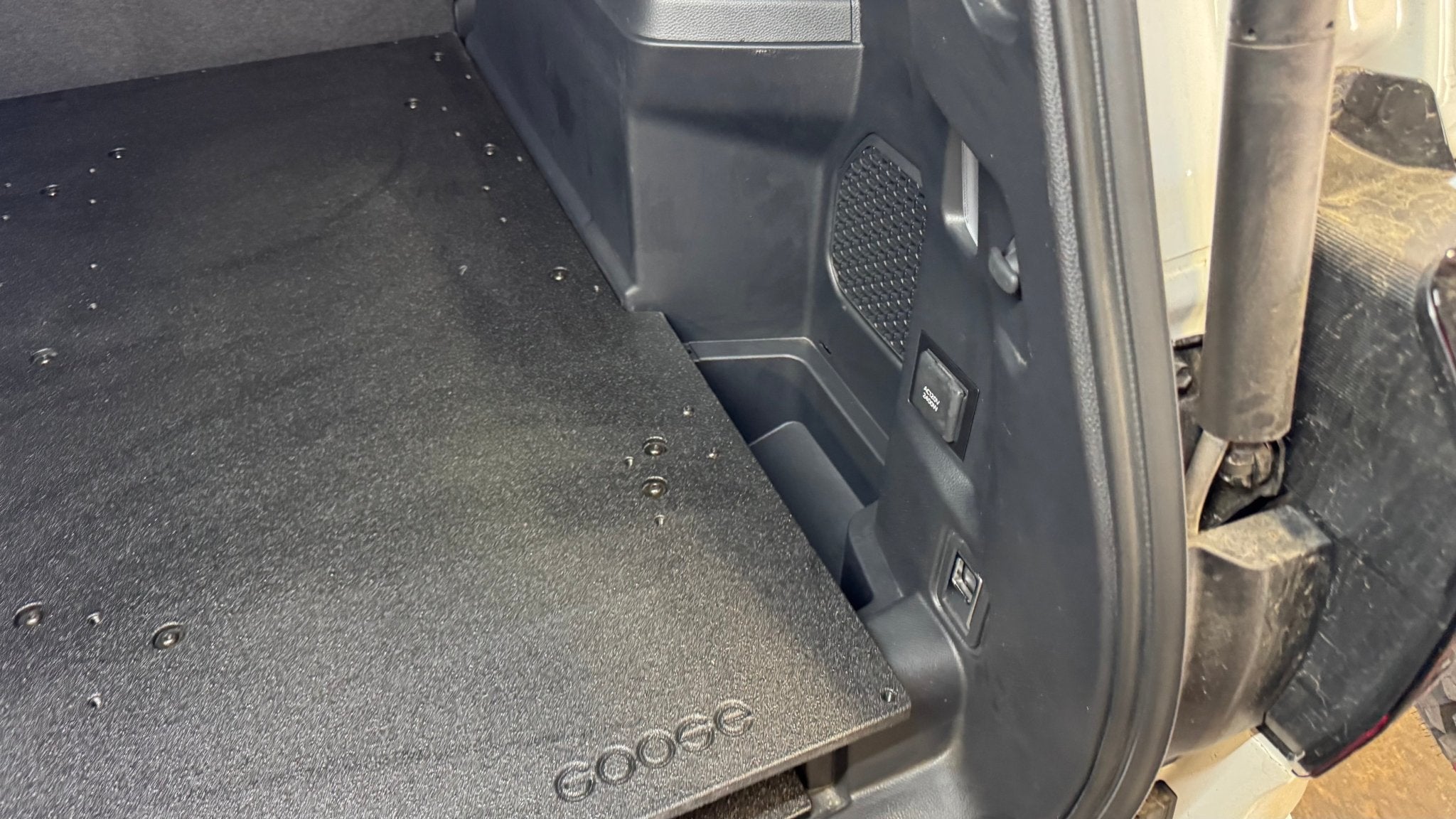 Goose Gear Toyota - 4Runner - 2025 - Present - 6th Gen - Hybrid - Explore Series - Rear Plate System