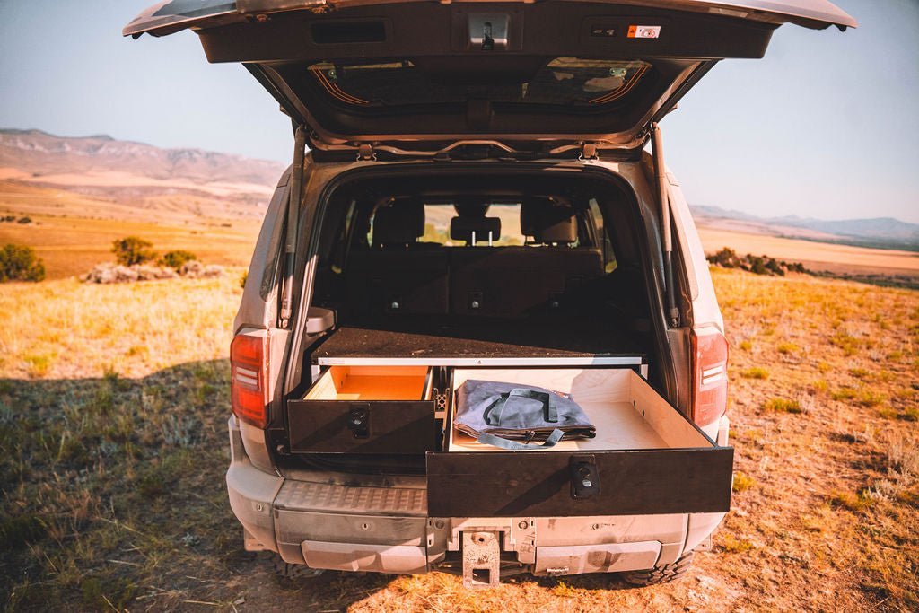 Goose Gear TOYOTA - LAND CRUISER - 2024-PRESENT - LC250 - EXPLORE SERIES - STEALTH SLEEP & STORAGE PACKAGE Standard / 1/3-2/3