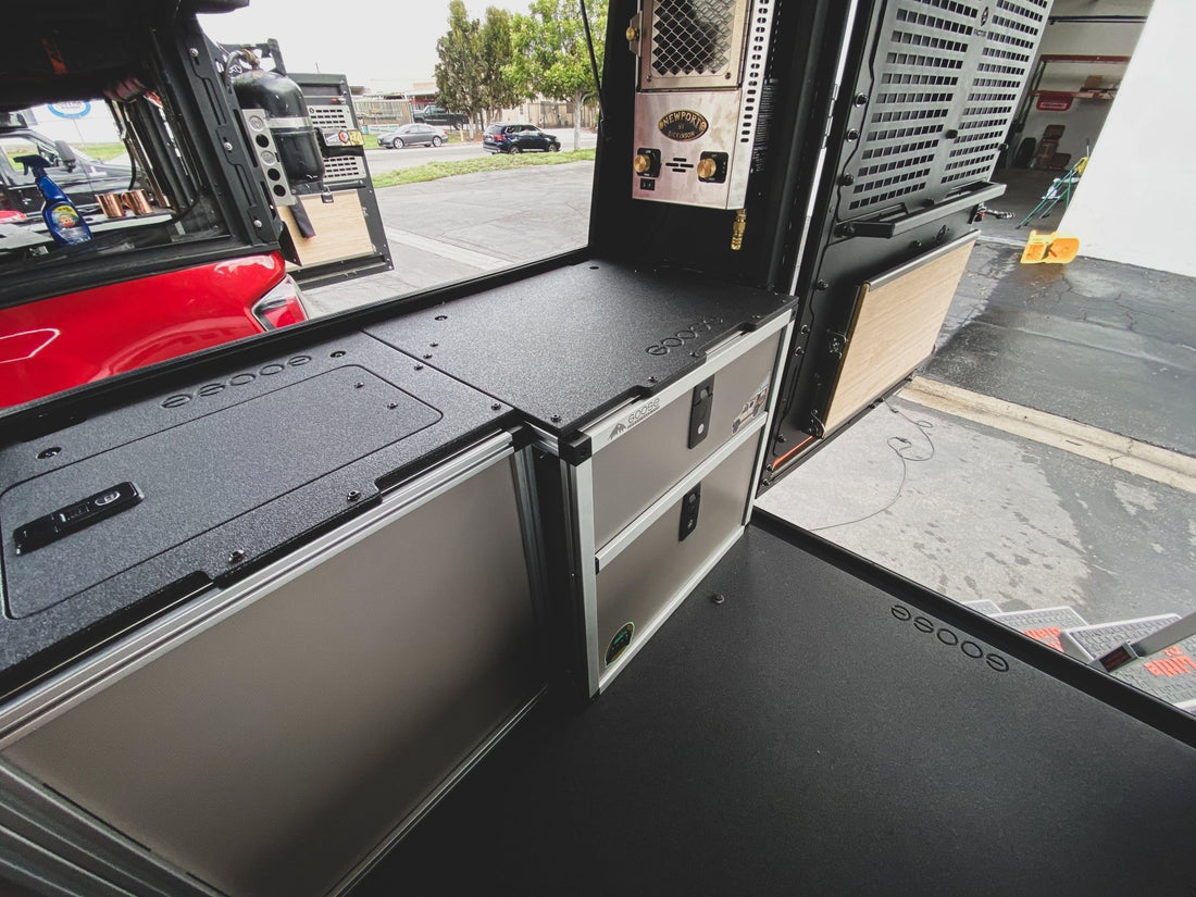 Goose Gear Alu-Cab Alu-Cabin Canopy Camper - Chevrolet Silverado 1500 / GMC Sierra 1500 2019-Present 4th Gen. - Rear Double Drawer Module