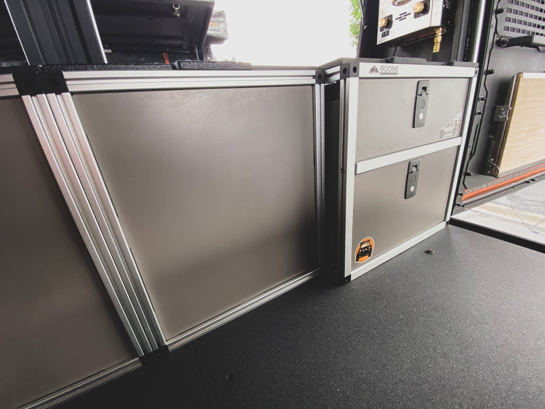 Goose Gear Alu-Cab Alu-Cabin Canopy Camper - Toyota Tundra 2022-Present 3rd Gen. - Middle Utility Module - 6&