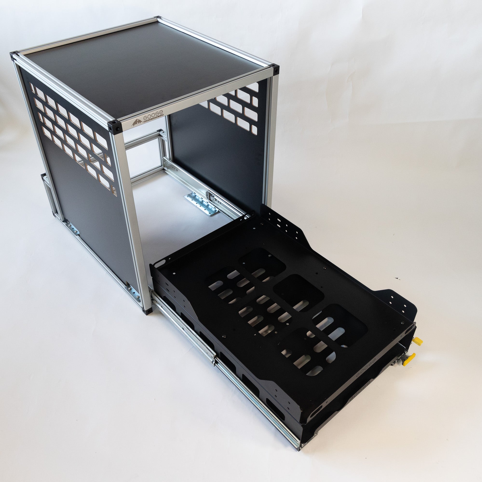 Goose Gear CampKitchen 2.51 - 25&quot; Deep Module