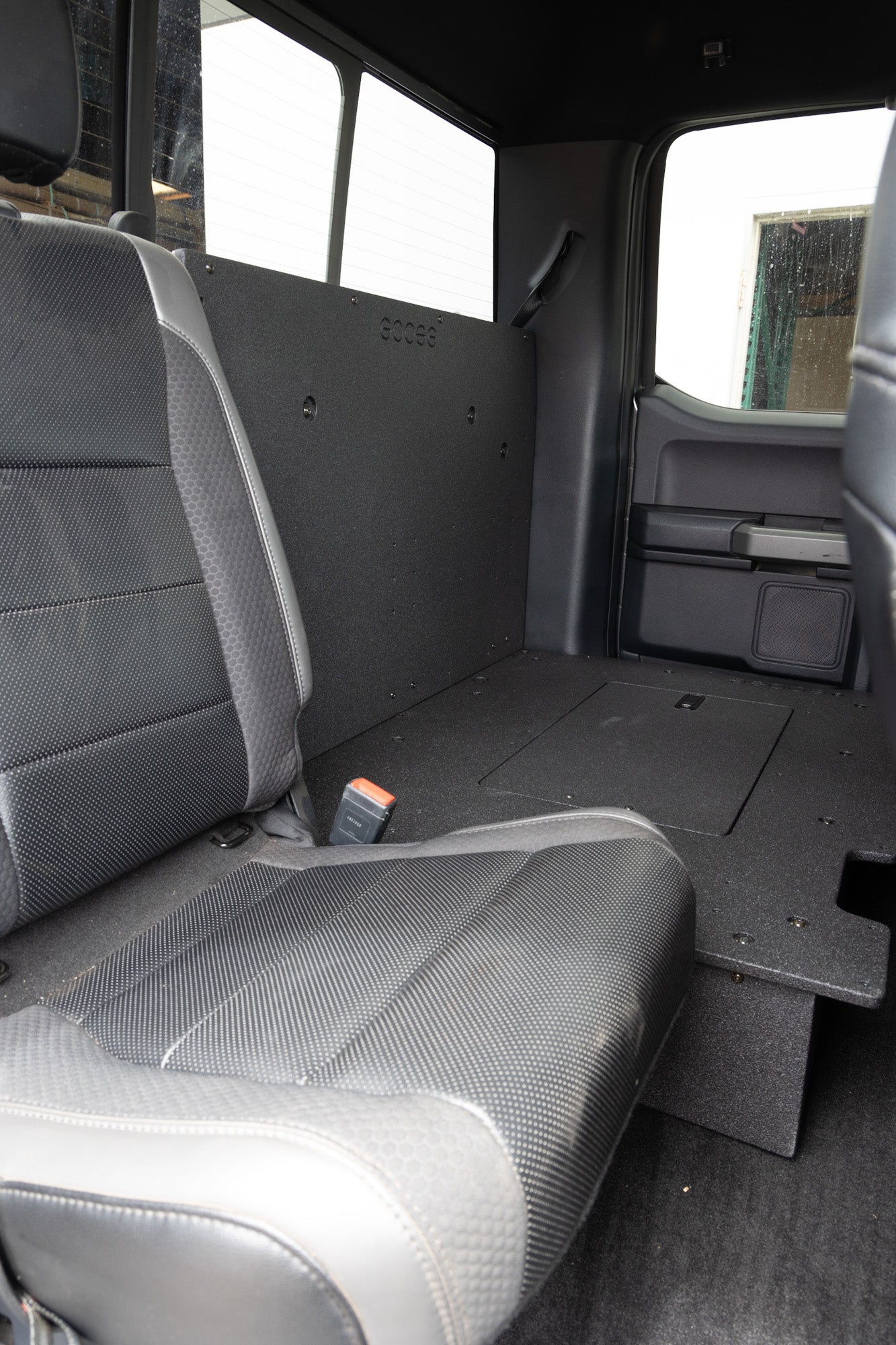 Goose Gear Ford Super Duty F250-F550 2017-Present 4th Gen. Super Cab - Second Row Seat Delete Plate System