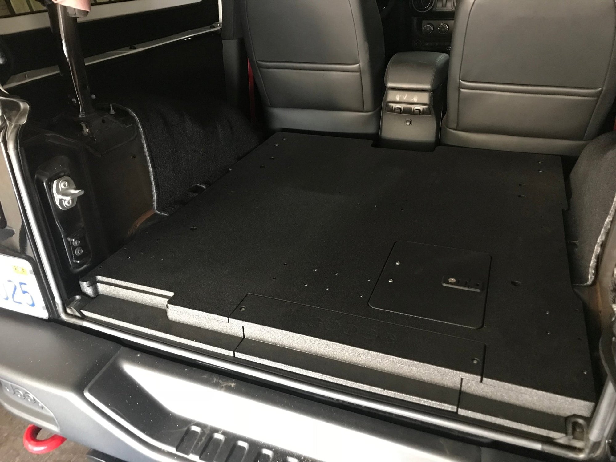 Goose Gear Jeep Wrangler 20072018 JK 2 Door Rear Cargo Plate Systems