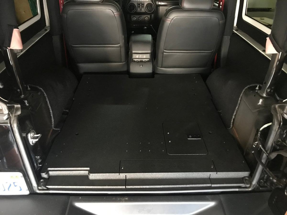 Goose Gear Jeep Wrangler 2007-2018 JK 2 Door - Rear Cargo Plate Systems