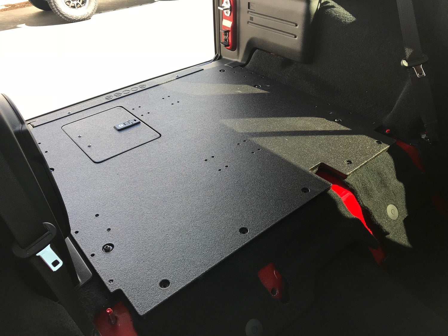 Goose Gear Jeep Wrangler 2021-Present 392 4 Door - Rear Plate System