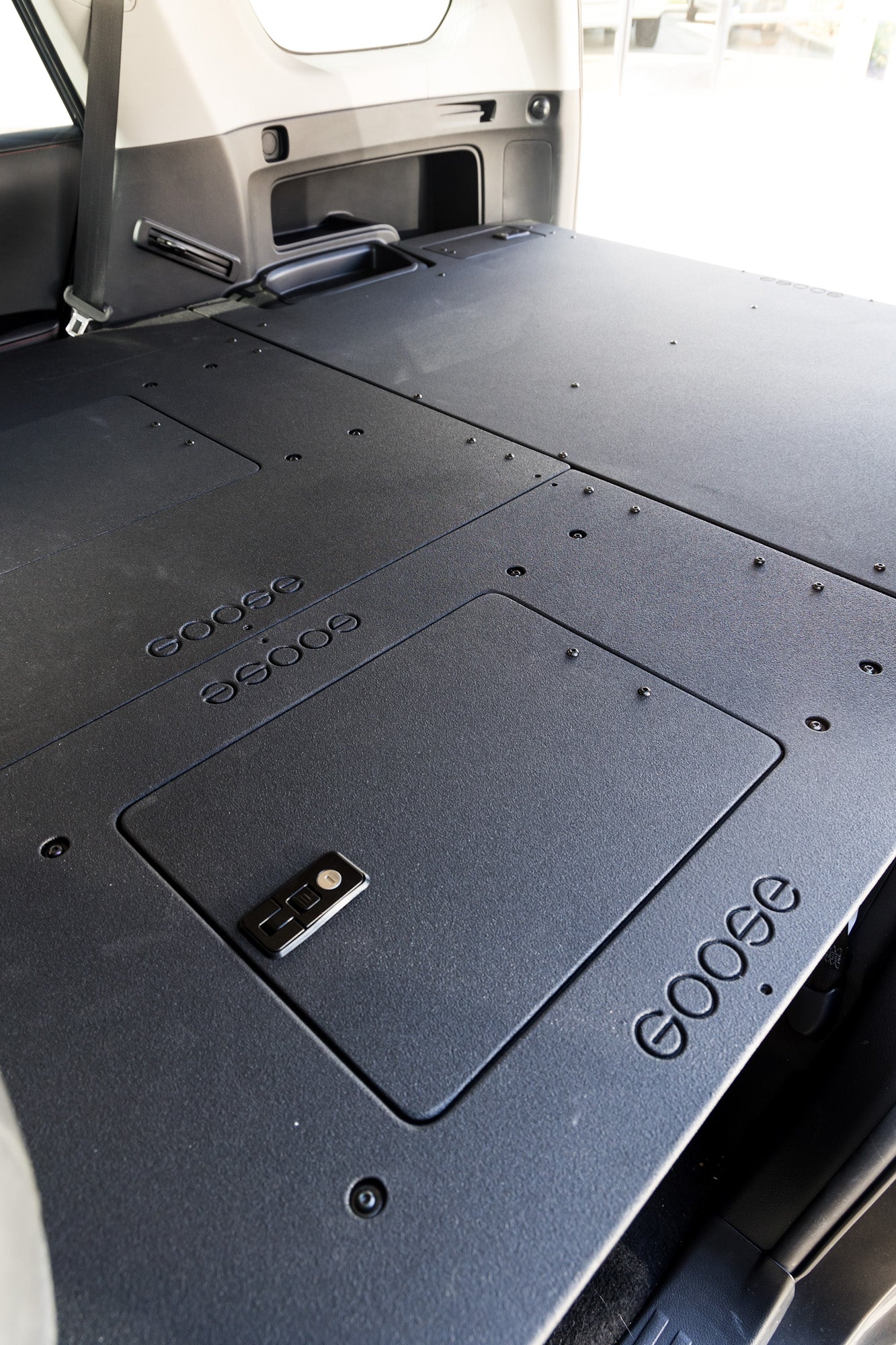 Goose Gear Stealth Sleep and Storage Package with Fitted Top Plate for Toyota 4Runner 2010-Present 5th Gen.